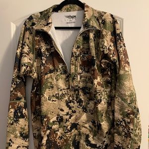 Sitka light Weight Pullover